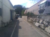 Brushing and cleaning of an industrial zone, commercial and artisanal in the Maritime Alps.